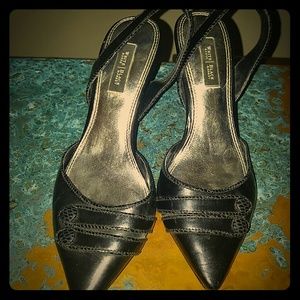 Pattern leather sling back White House Black Marke